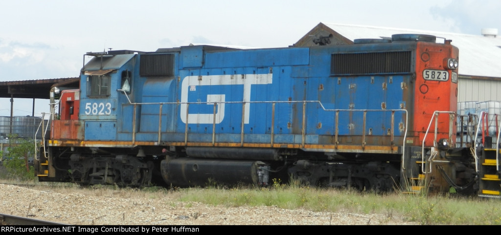 GTW 5823
